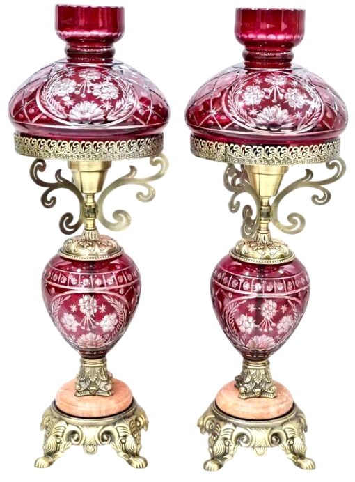 آباژور شیشه ای تراش خورده زرشکی