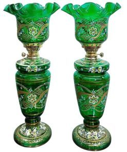 لاله کریمخانی لبچین