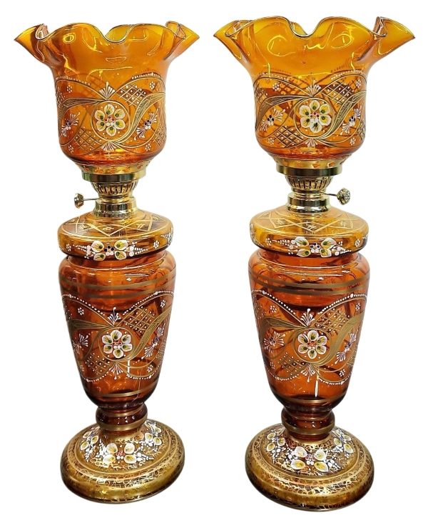 لاله کریمخانی لبچین