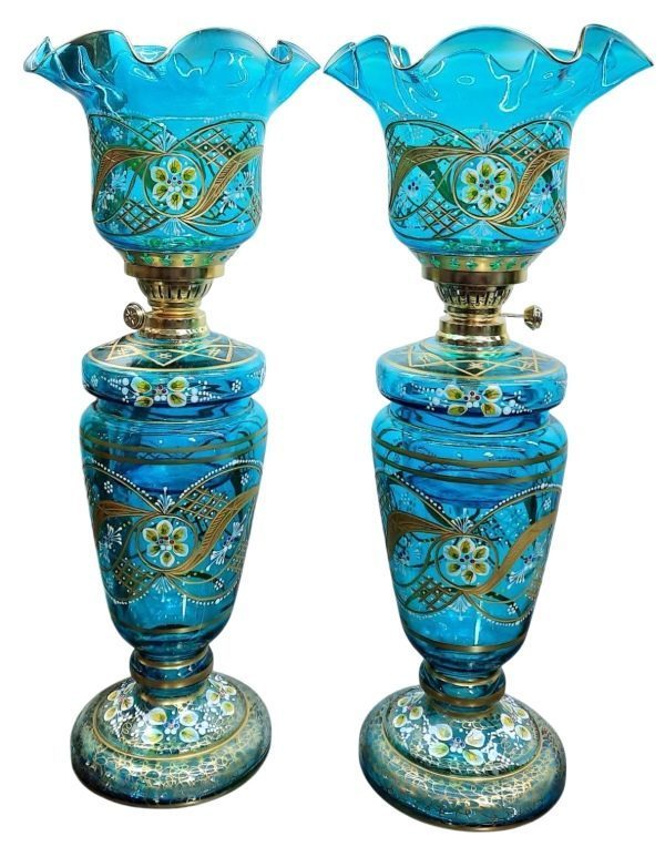 لاله کریمخانی لبچین