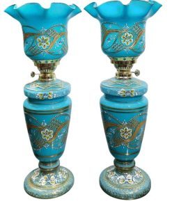 لاله کریمخانی لبچین