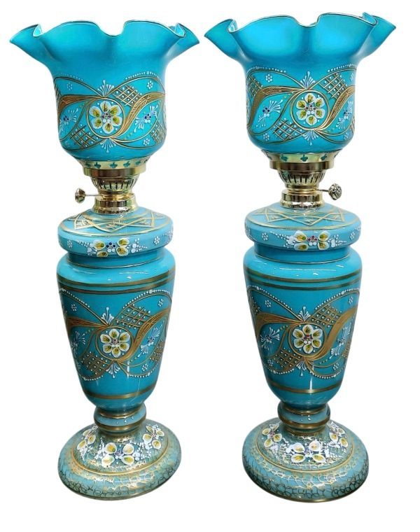 لاله کریمخانی لبچین