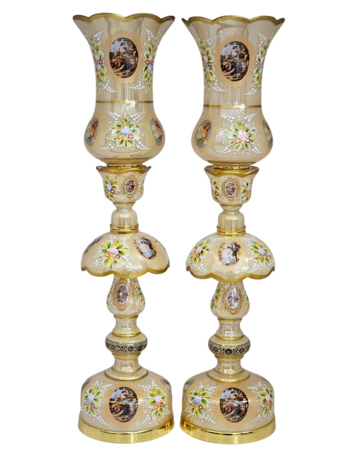 لاله نوروزی شیری و عسلی طرح لیلی و مجنون