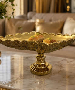 ظرف پایه دار طلایی